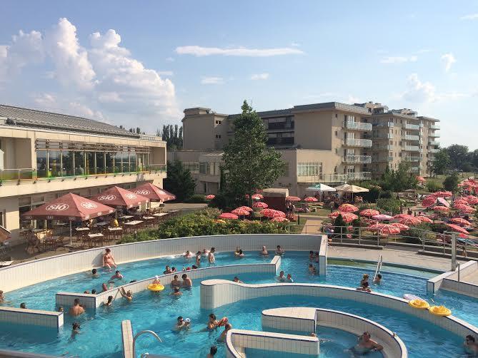 Vizparti Wellness Apartman Velence Apartment Екстериор снимка